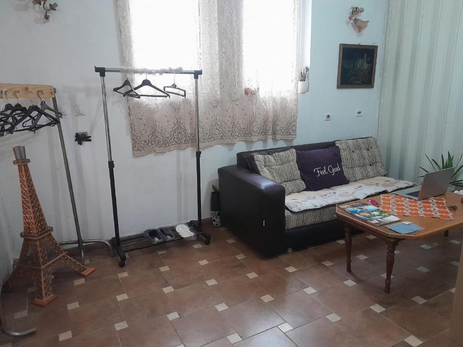 Adem'S Cozy Terrace Retreat Bed & Breakfast Skopje Ngoại thất bức ảnh