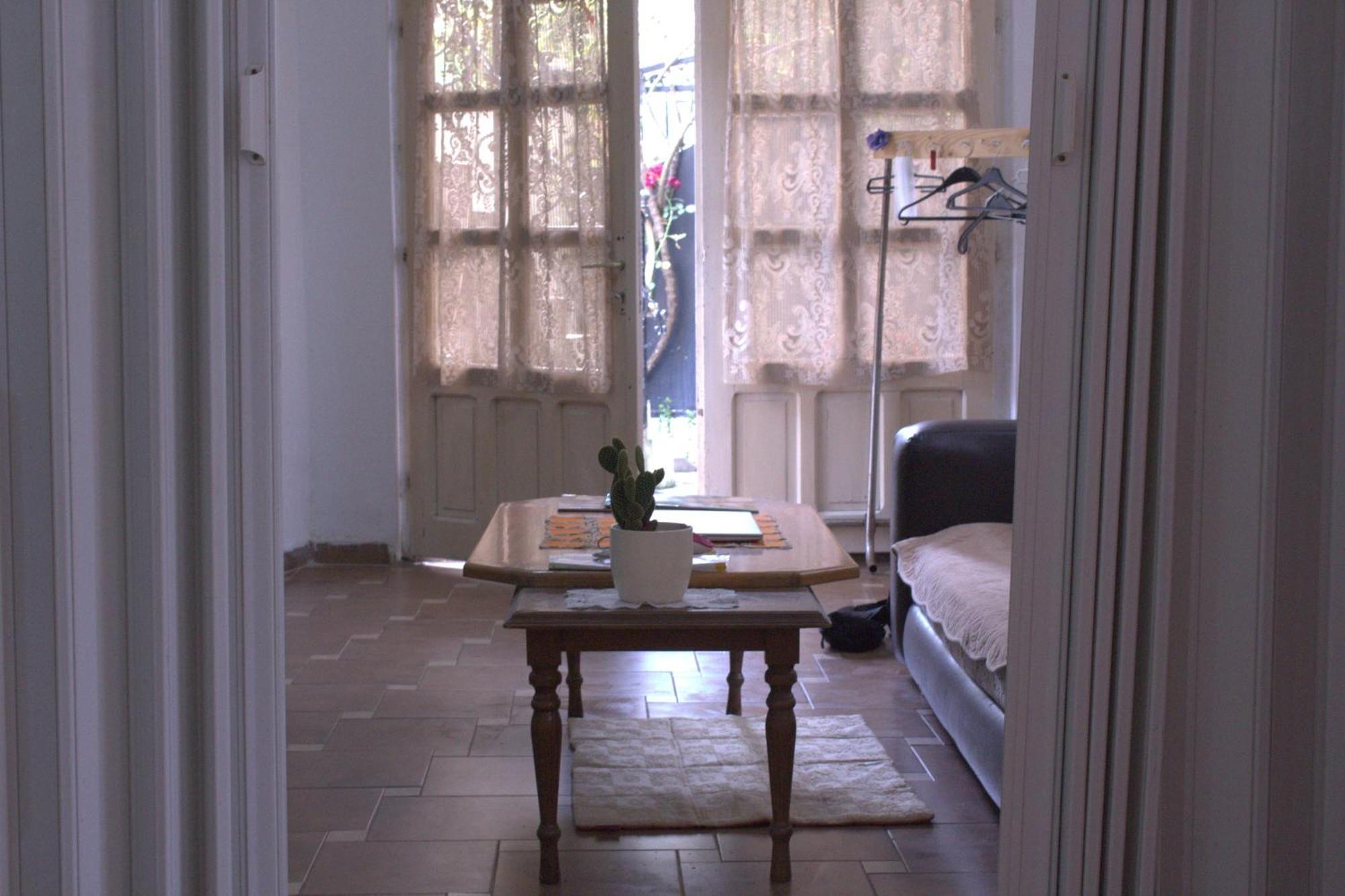 Adem'S Cozy Terrace Retreat Bed & Breakfast Skopje Ngoại thất bức ảnh